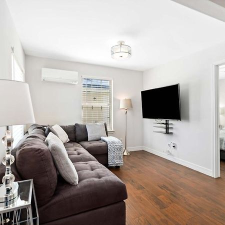 Stunning & Vibrant Apt 7 Min From Tx Med Center ヒューストン エクステリア 写真