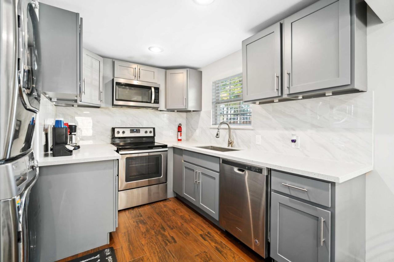 Stunning & Vibrant Apt 7 Min From Tx Med Center ヒューストン エクステリア 写真
